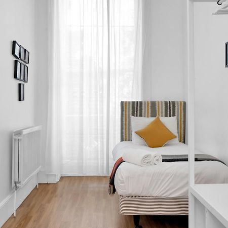 Bedford Place Hostels Лондон Экстерьер фото