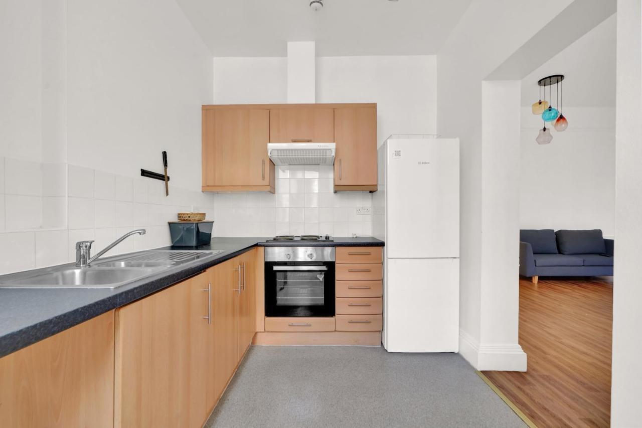 Bedford Place Hostels Лондон Экстерьер фото