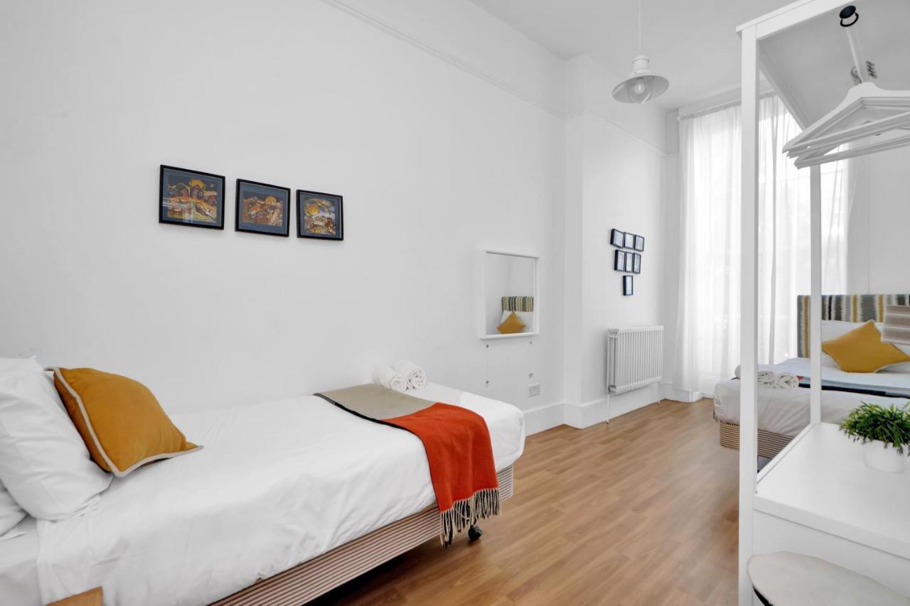 Bedford Place Hostels Лондон Экстерьер фото
