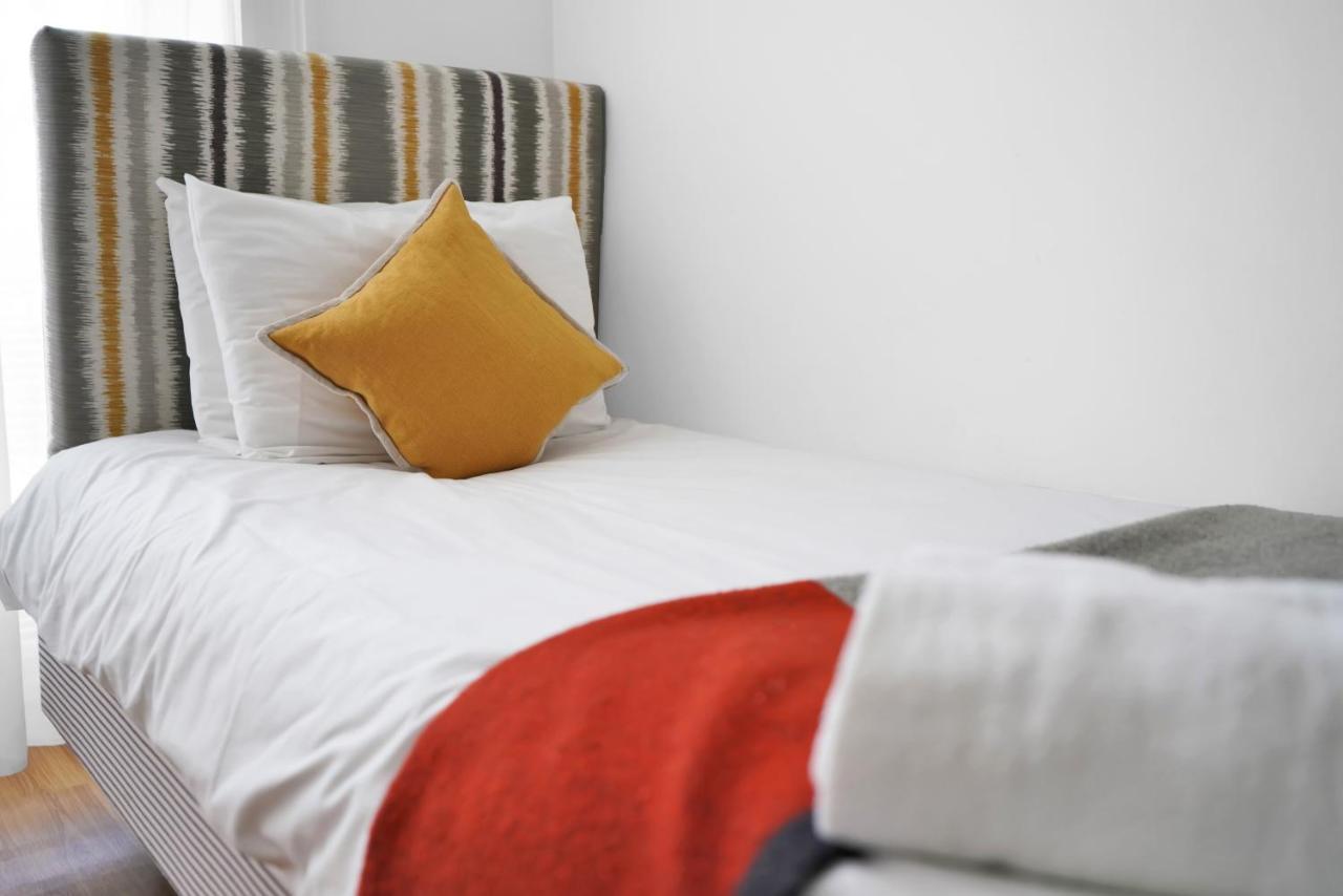 Bedford Place Hostels Лондон Экстерьер фото